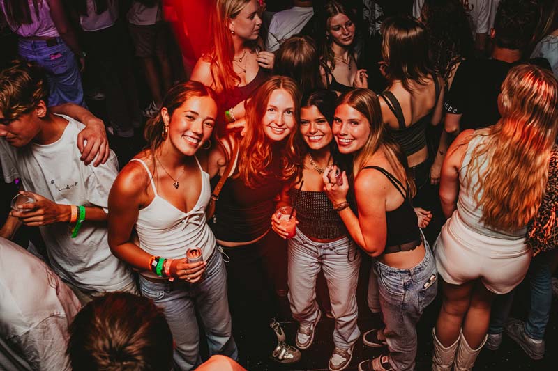 Party people Terschelling